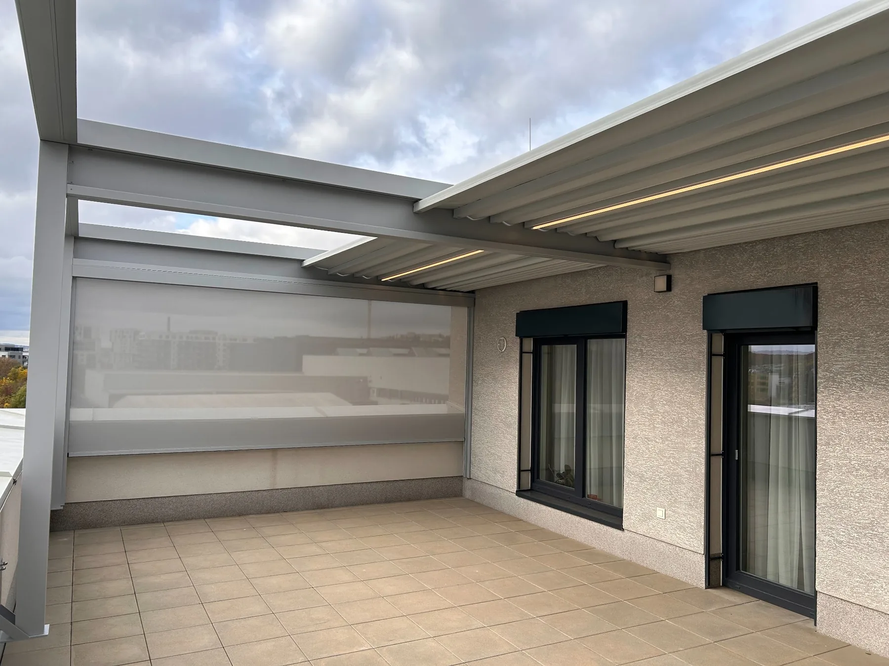 Screenová roleta – pergola